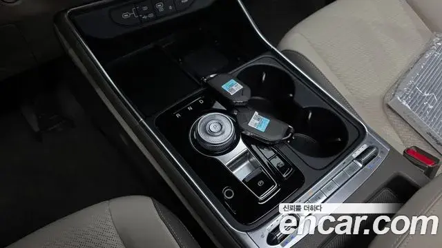 Kia Carnival 2025 — Şəkil 16/36