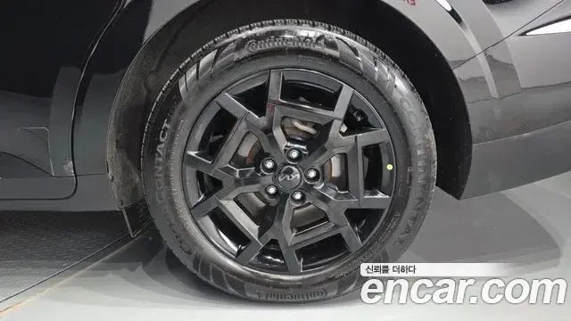 Kia Carnival 2025 — Şəkil 29/36