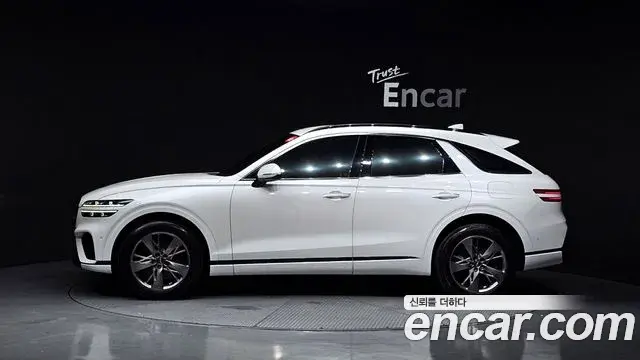 Genesis GV70 2021 — Şəkil 17/30