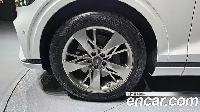 Genesis GV70 2021 — Şəkil 6/30