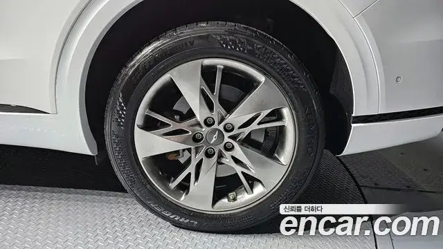 Genesis GV70 2021 — Şəkil 7/30