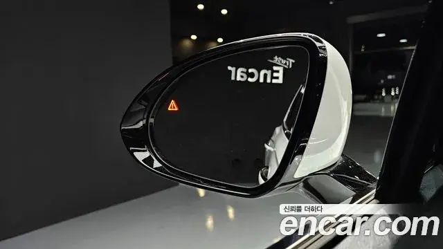Genesis GV70 2021 — Şəkil 13/30