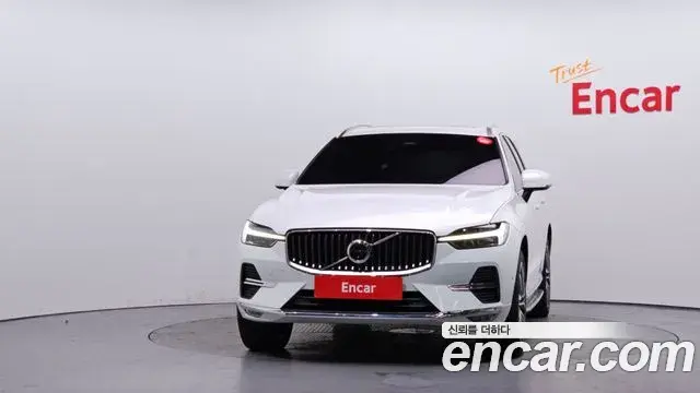 Volvo XC60 2022 — Şəkil 3/20