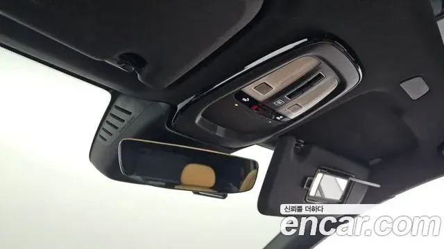Volvo XC60 2022 — Şəkil 2/20