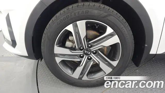 Kia Sorento 2021 — Фото 5/20