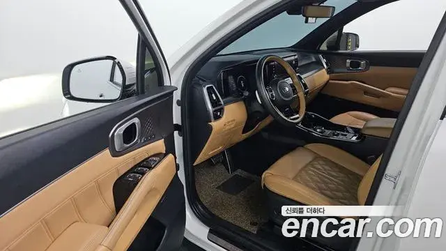 Kia Sorento 2021 — Фото 10/20