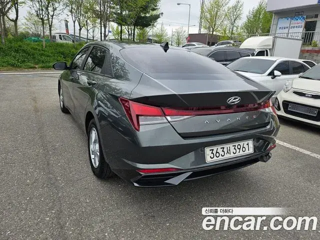 Hyundai The New Avante Hybrid 2021 — Şəkil 6/20
