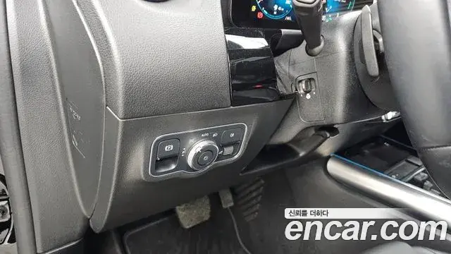 Mercedes-Benz GLA-Class 2021 — Фото 14/20