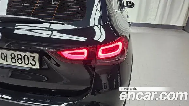 Mercedes-Benz GLA-Class 2021 — Photo 20/30