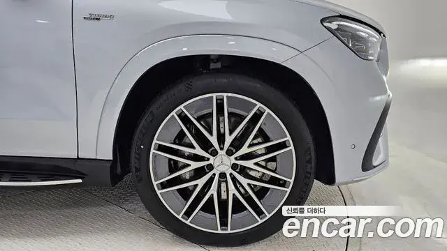 Mercedes-Benz GLE-Class 2025 — ფოტო 17/17