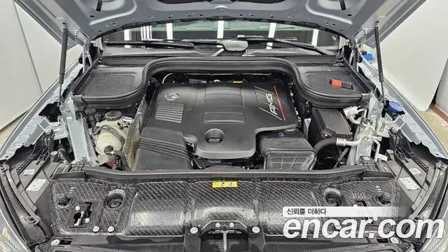 Mercedes-Benz GLE-Class 2025 — ფოტო 16/17