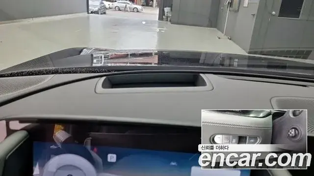 Genesis G90 2022 — ფოტო 18/18