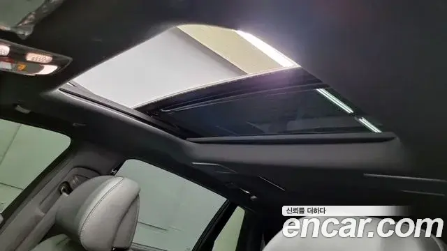 Genesis G90 2022 — ფოტო 10/18