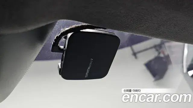 Porsche Taycan 2021 — Photo 2/34