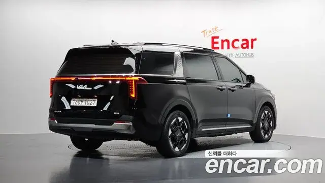 Kia Carnival 2025 — ფოტო 31/31