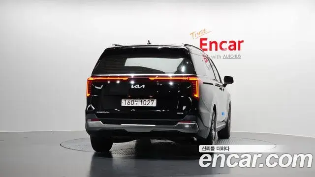 Kia Carnival 2025 — ფოტო 15/31