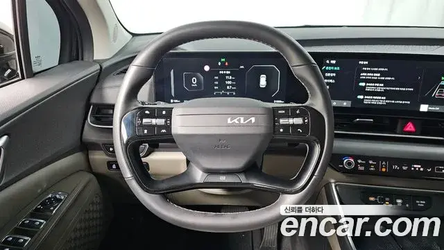 Kia Carnival 2025 — ფოტო 9/31