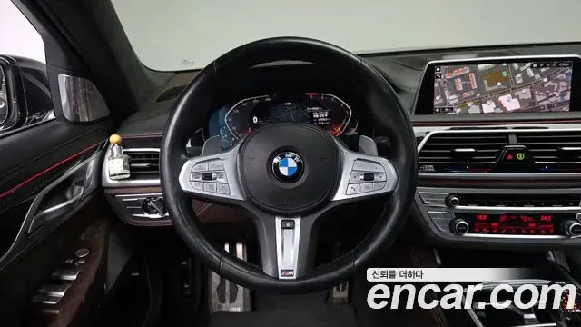 BMW 7 Series 2021 — Photo 9/39