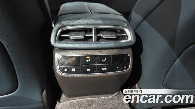 Genesis G80 2021 — Şəkil 18/20