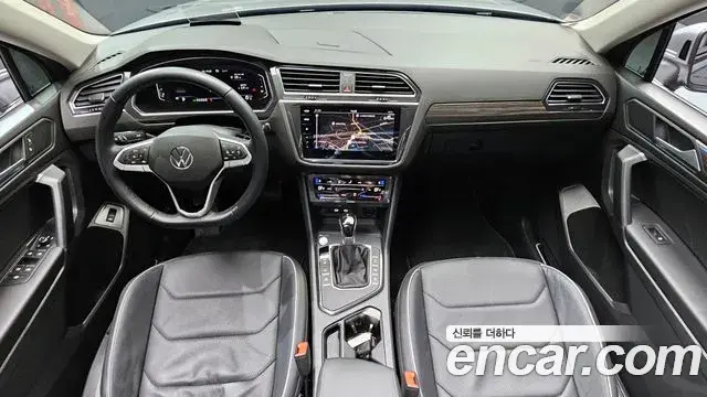 Volkswagen Tiguan Allspace 2022 — Şəkil 9/40