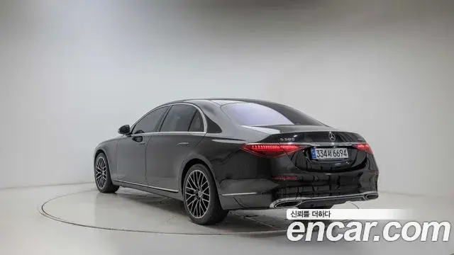 Mercedes-Benz S-Class 2021 — ფოტო 9/19