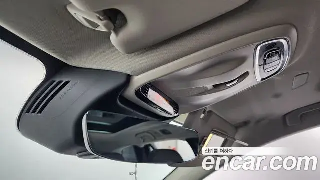 Volvo V60 Cross Country 2021 — ფოტო 15/20