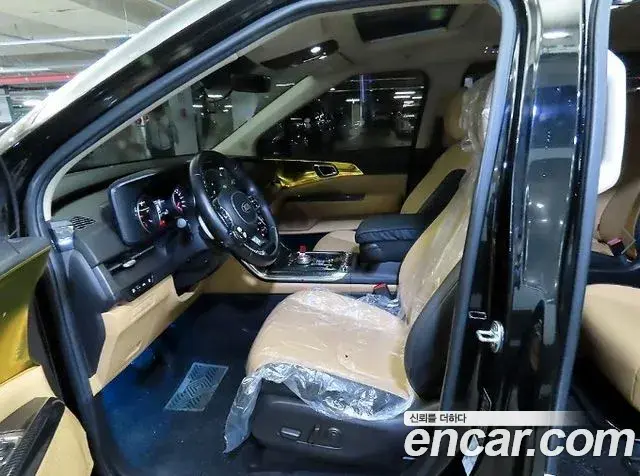 Kia Carnival 2021 — Photo 5/20