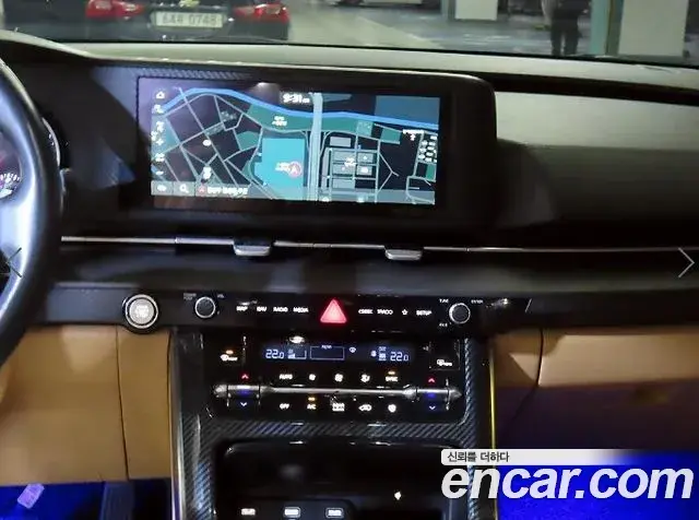 Kia Carnival 2021 — Photo 11/20