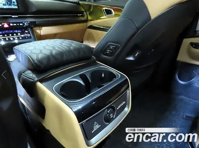 Kia Carnival 2021 — Photo 15/20