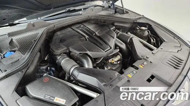 Genesis GV80 2020 — ფოტო 29/36