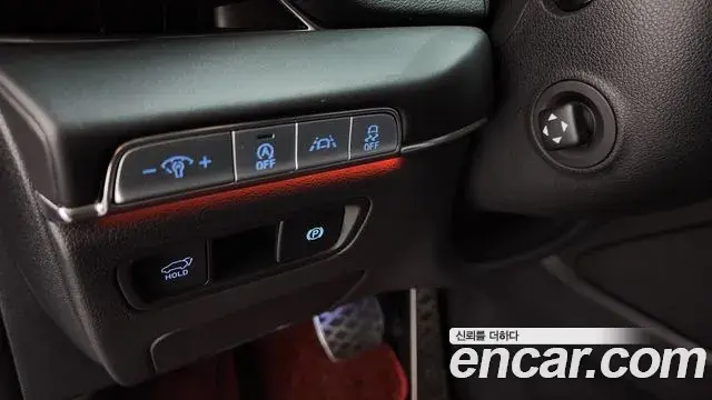 Genesis GV80 2020 — ფოტო 34/36