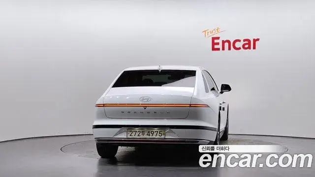 Hyundai Grandeur Hybrid 2024 — Photo 27/30