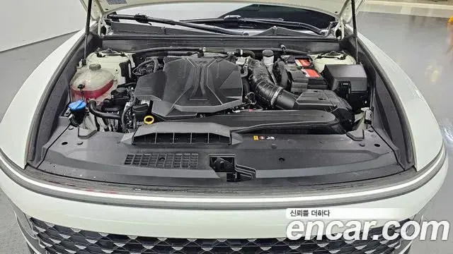 Hyundai Grandeur Hybrid 2024 — Photo 21/30
