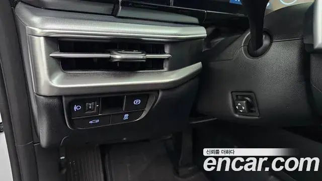 Hyundai Grandeur Hybrid 2024 — Photo 19/30