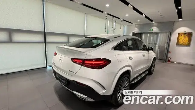 Mercedes-Benz GLE-Class 2025 — Şəkil 13/19