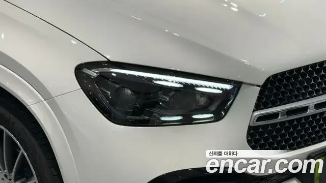 Mercedes-Benz GLE-Class 2025 — Şəkil 8/19