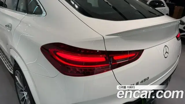 Mercedes-Benz GLE-Class 2025 — Şəkil 7/19