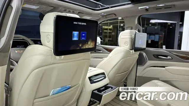 Cadillac Escalade 2024 — ფოტო 5/20