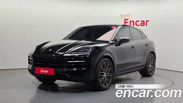 Porsche Cayenne 2025 — Фото 1/20
