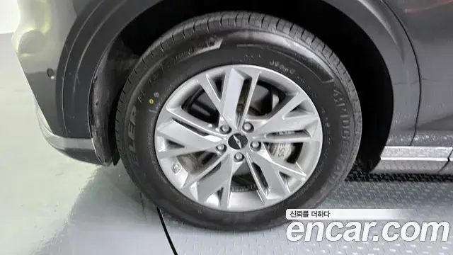 Genesis GV70 2024 — Şəkil 13/34
