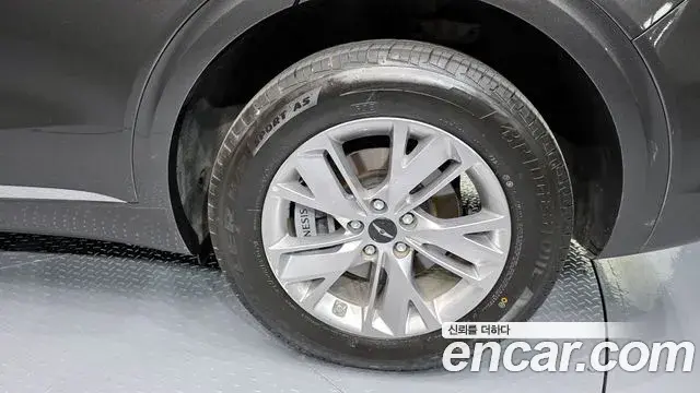 Genesis GV70 2024 — Şəkil 22/34