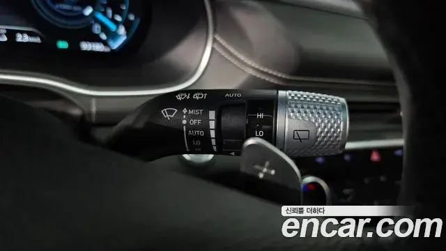 Genesis GV80 2020 — Photo 20/40