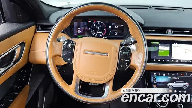 Land Rover Range Rover Velar 2019 — Photo 22/40
