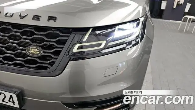Land Rover Range Rover Velar 2019 — Photo 34/40