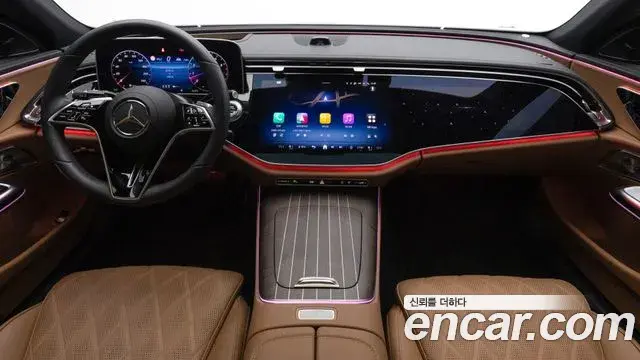 Mercedes-Benz E-Class 2024 — ფოტო 1/20