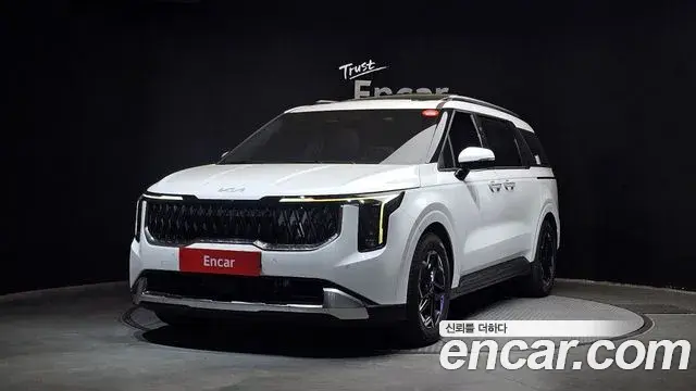 Kia Carnival 2024 — ფოტო 14/30