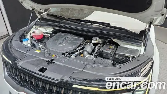 Kia Carnival 2024 — ფოტო 15/30