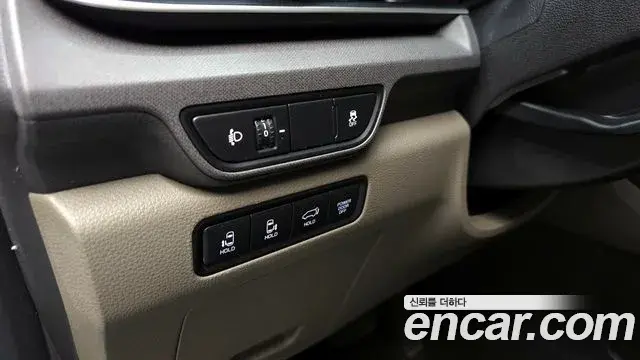 Kia Carnival 2024 — ფოტო 13/30