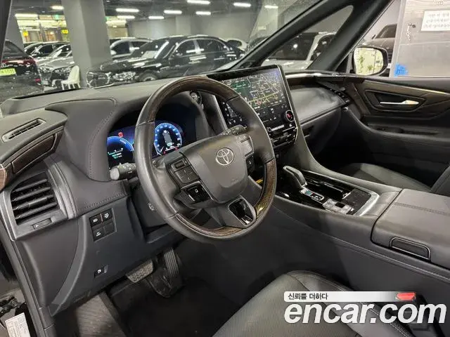 Toyota Alphard 2024 — Şəkil 13/14
