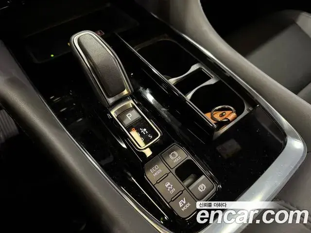 Toyota Alphard 2024 — Şəkil 2/14